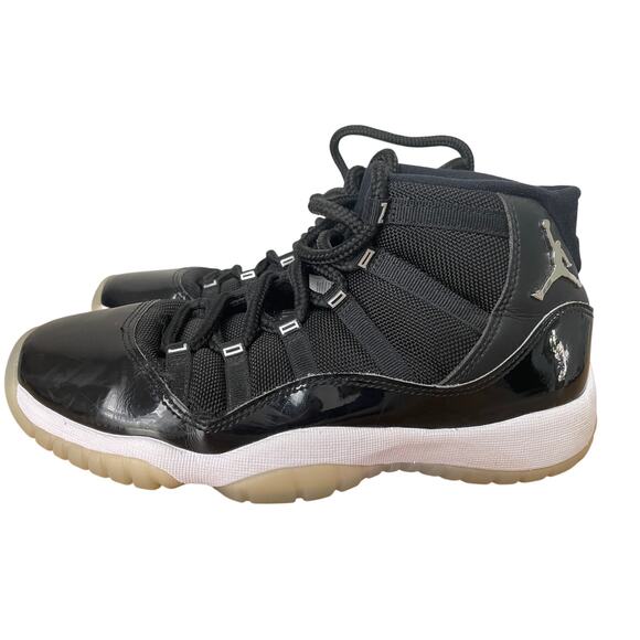 Air Jordan 11 Black Retro High Jubilee / 25th Anniversary Youth 6.5 - Picture 1 of 6